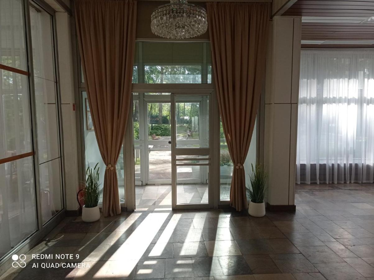Krysztalowa Przystan Mrzezyno Ngoại thất bức ảnh